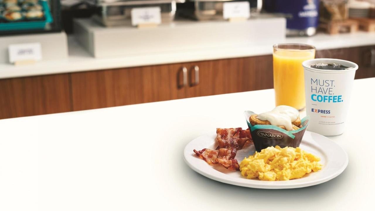 Holiday Inn Express & Suites Tupelo By Ihg Экстерьер фото
