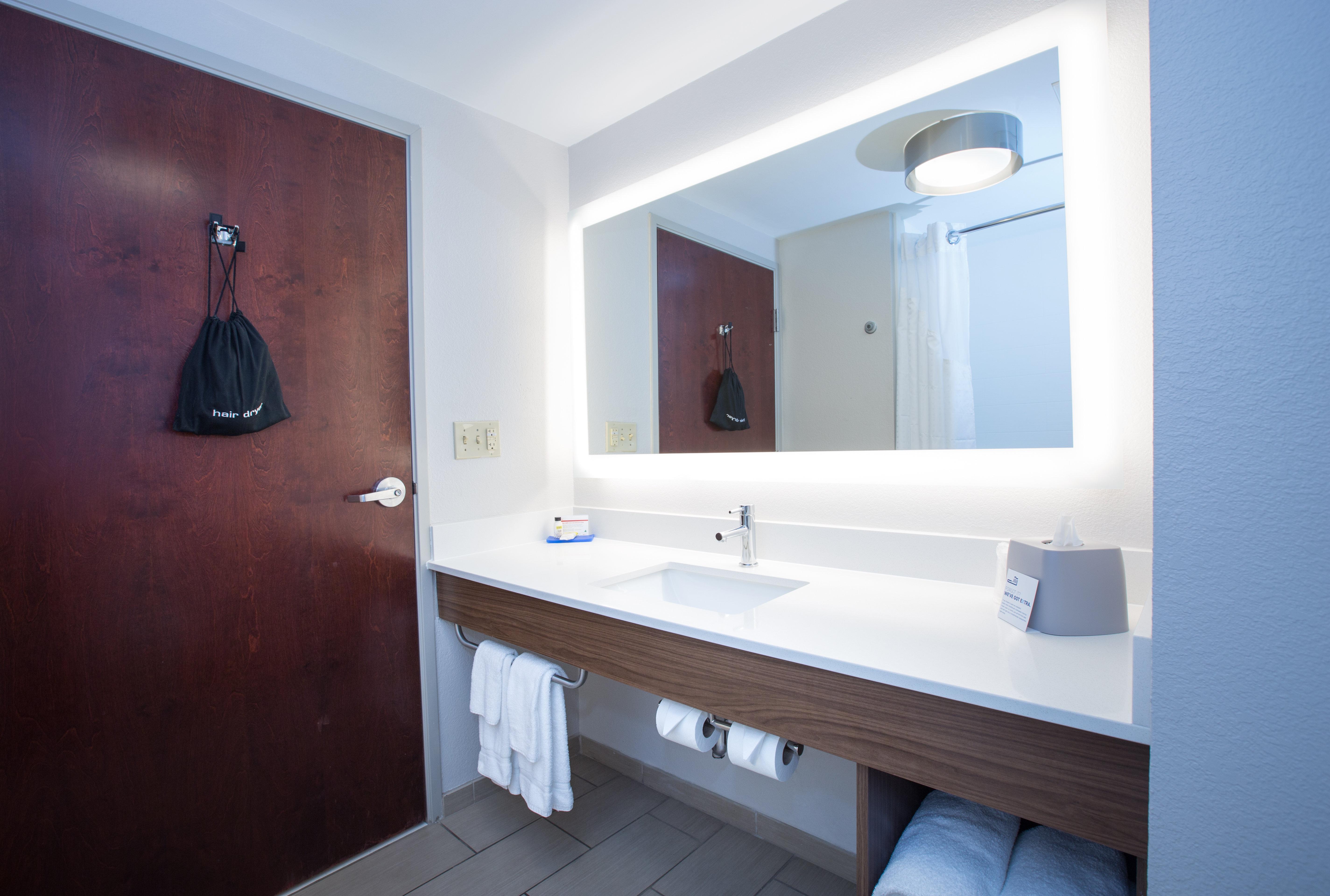 Holiday Inn Express & Suites Tupelo By Ihg Экстерьер фото