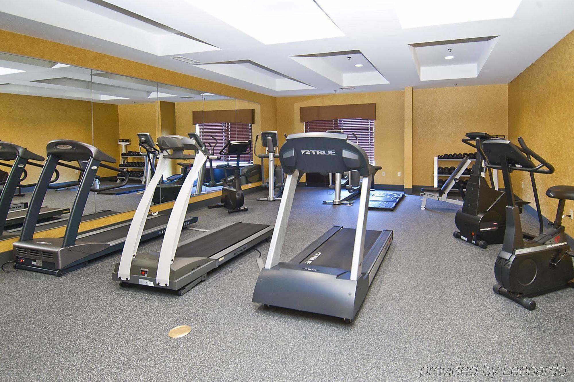 Holiday Inn Express & Suites Tupelo By Ihg Удобства фото